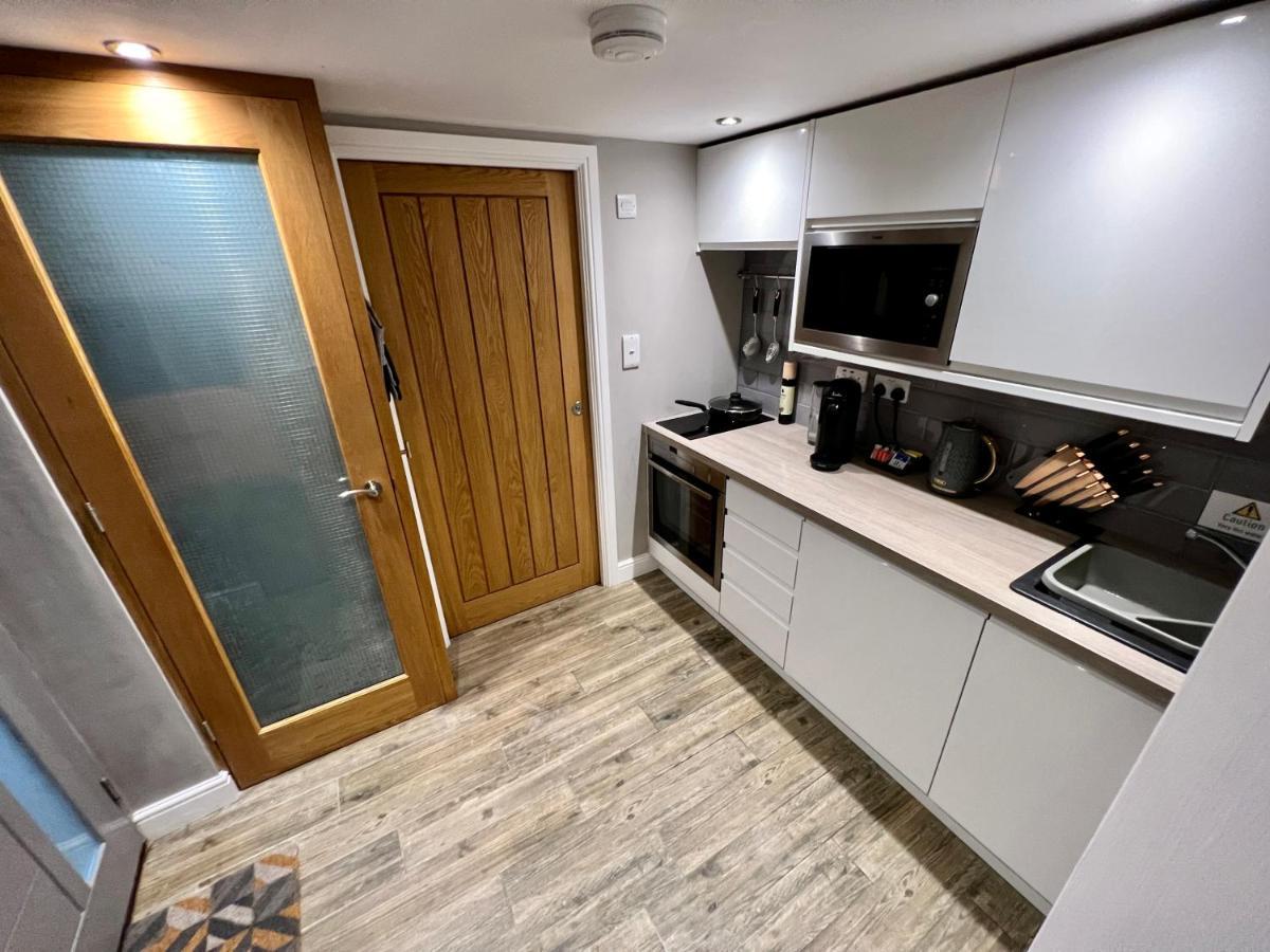 The Tower, 1 Bed 1850'S Tiny House Villa Maldon Exterior foto